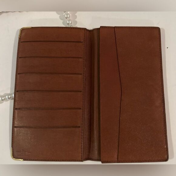 Authentic Louis Vuitton Brown Leather Long Monogram wallet Clutch - Picture 10 of 11